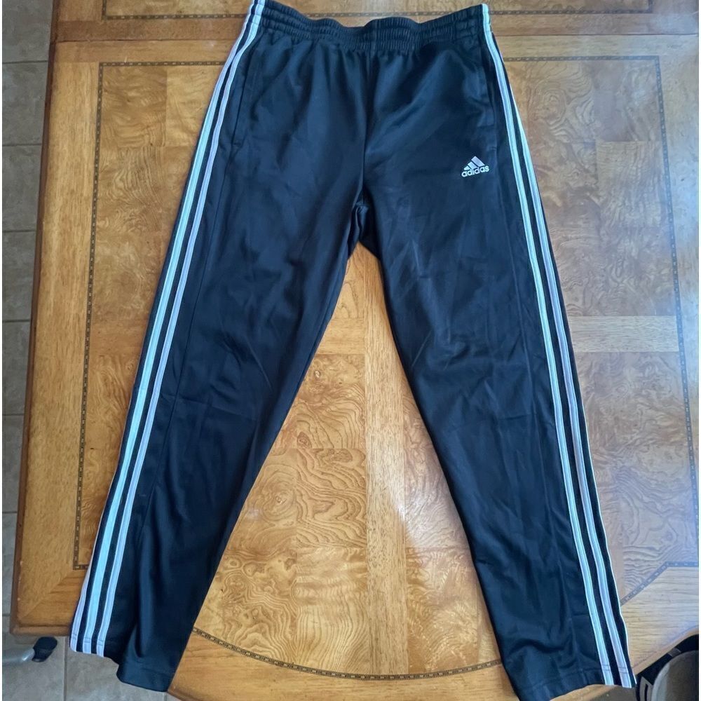 Adidas Sport Stripe Athletic Pant!